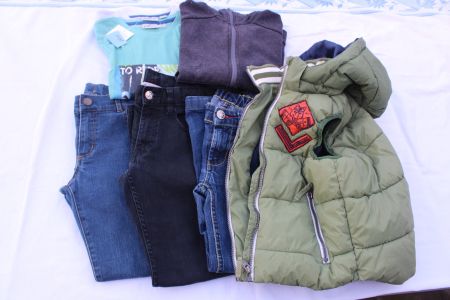 Kleiderpaket 134