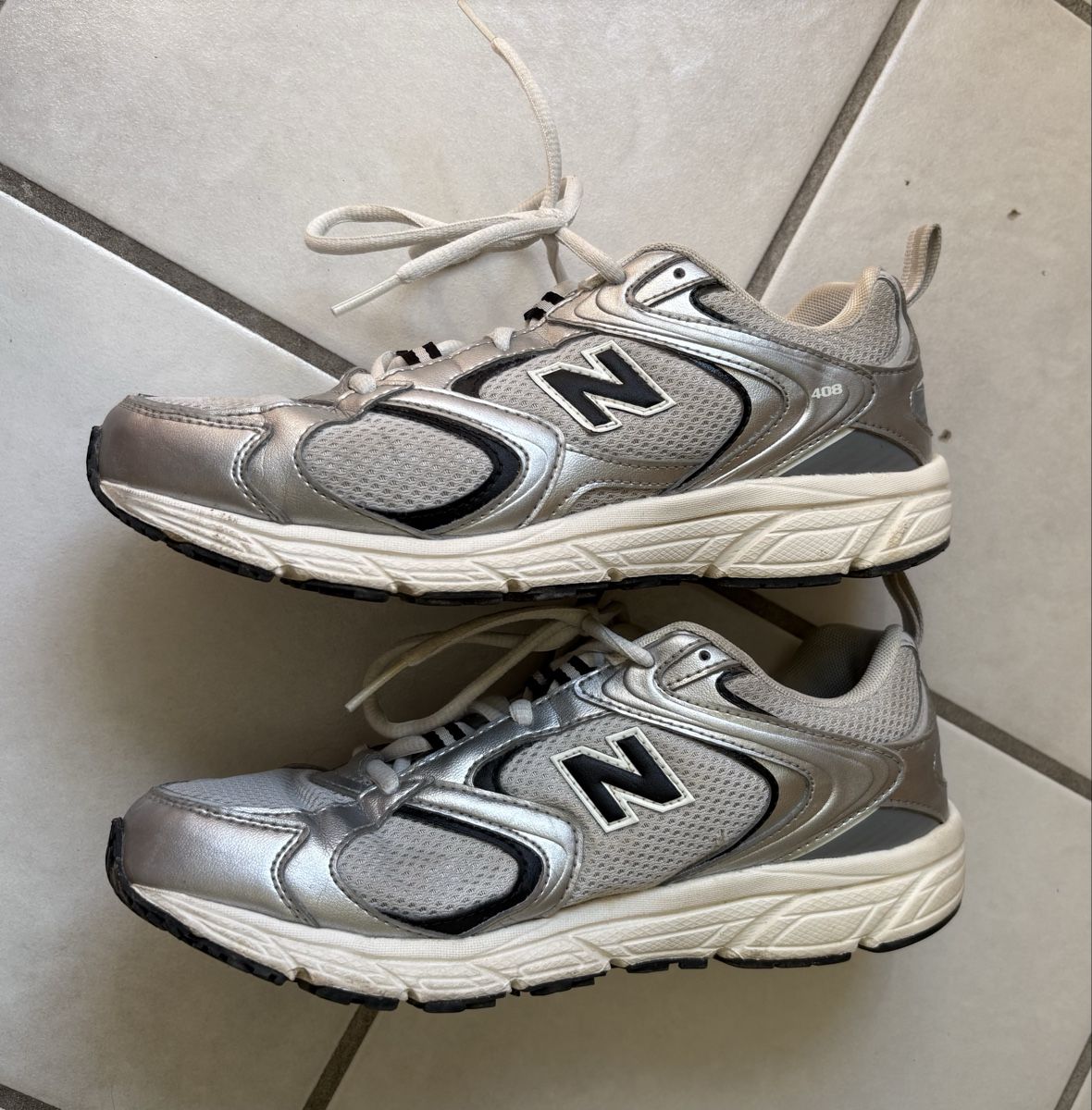 New Balance Scarpe da donna: New Balance Silber Damen Grösse 38 – Usato da Zürich venduto da Rpapad 3