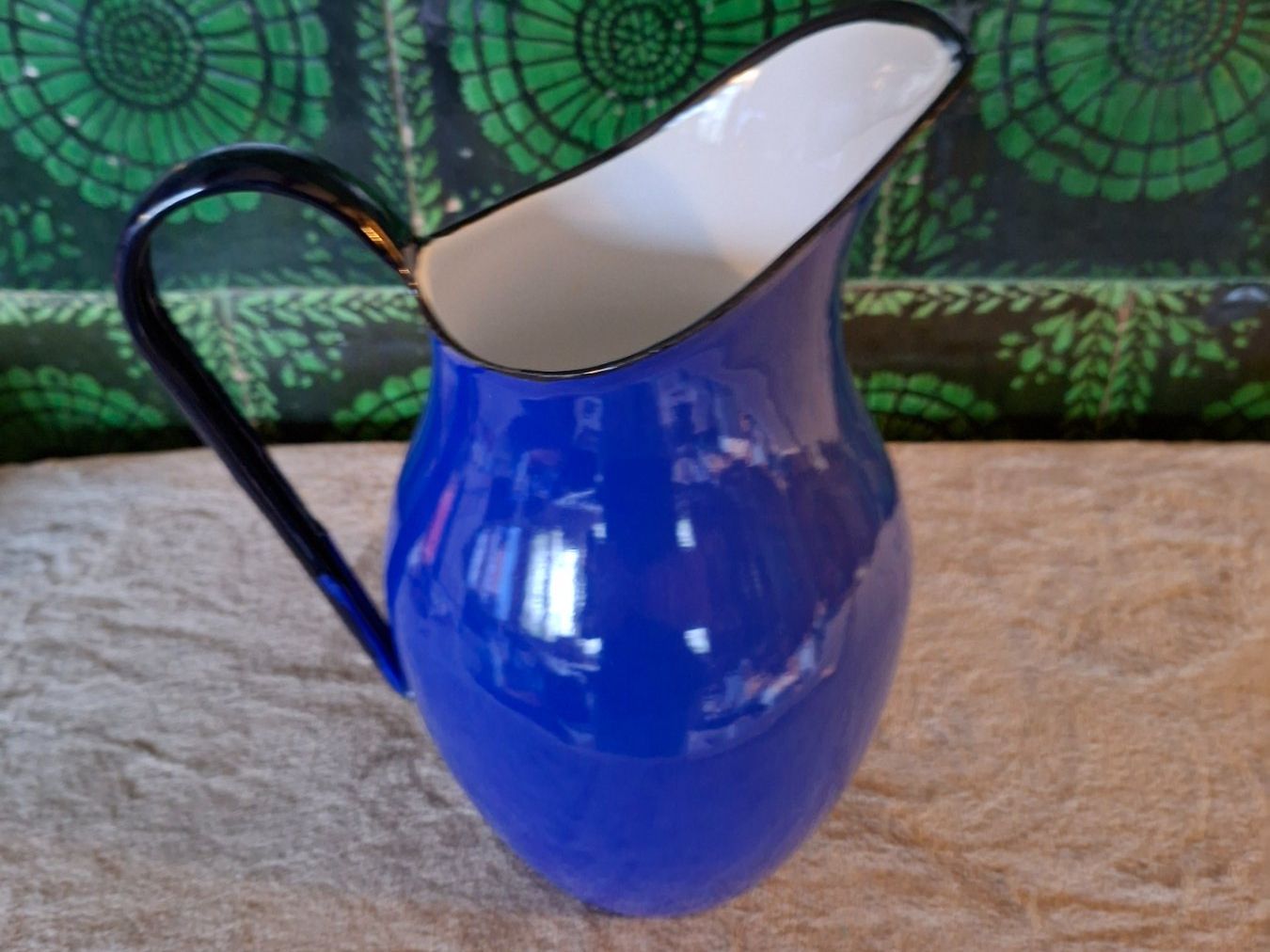 Caraffe: Wunderschöner, alter, Vintage, blauer Emaille Wasserkrug – Nuovo (secondo la descrizione) da Otelfingen venduto da silver-moon