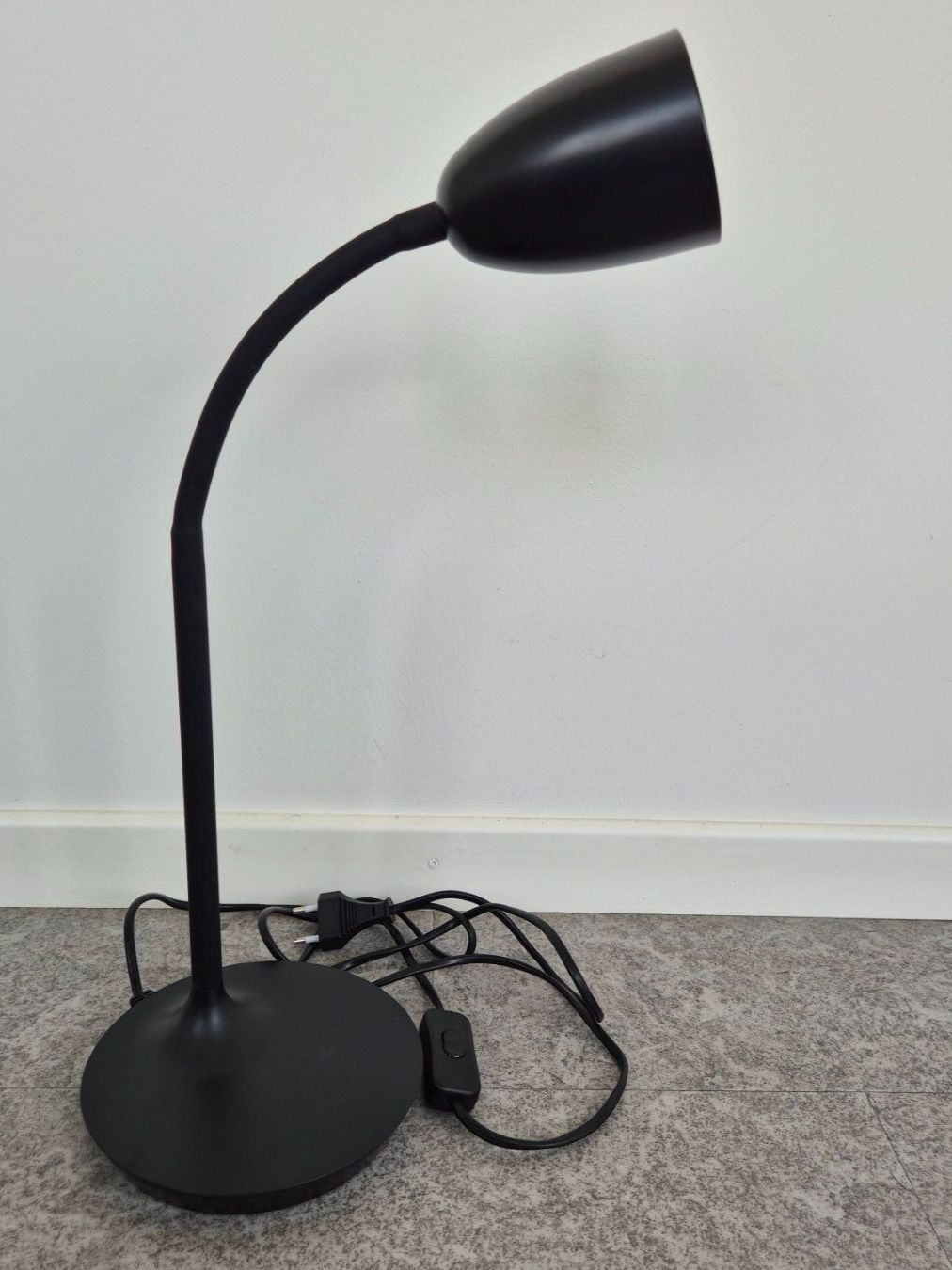 Lampade: LED-Tischlampe – Nuovo (secondo la descrizione) da Sissach venduto da mondilux 1