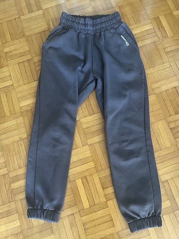 Pantaloni: Trainerhose Gr. S Trend Hose Trainer – Usato da Belp venduto da Lalaisland 2