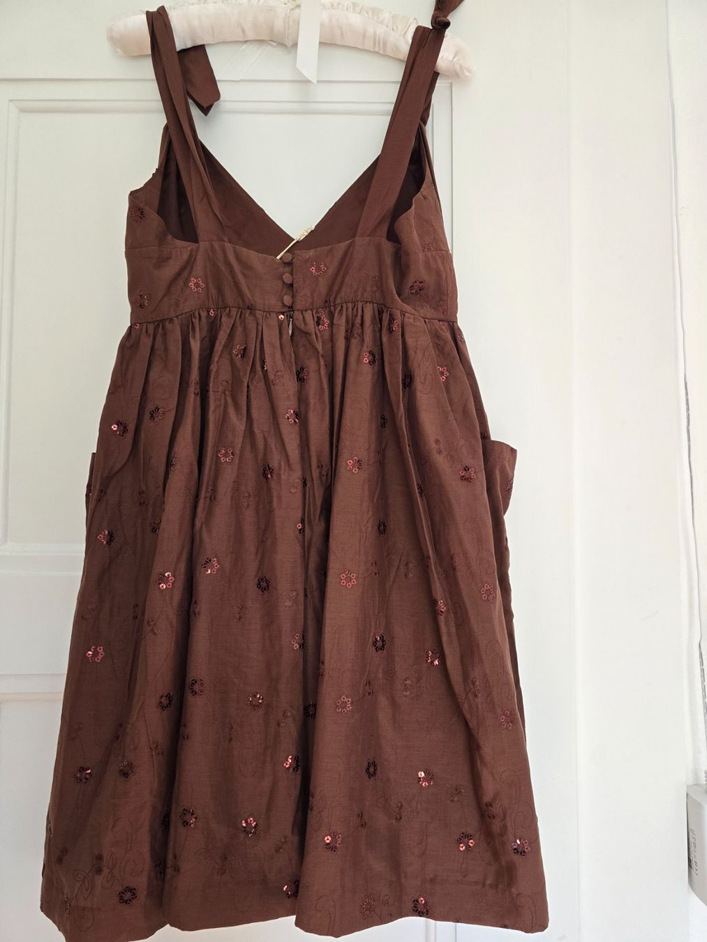 Vestiti: Robe marron à bretelles, soie – Nuovo e nell'imballaggio originale da Pully venduto da Kadiyac 1