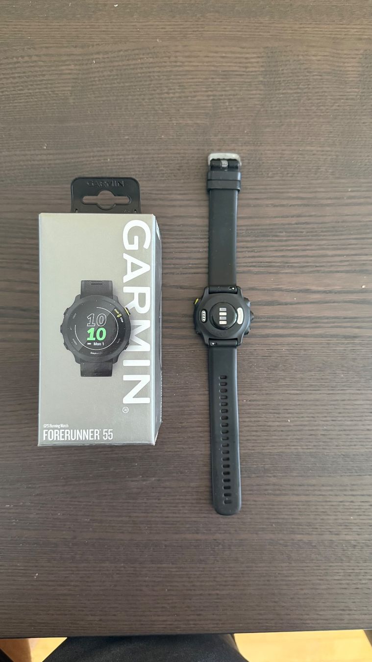 Garmin Smartwatch: Garmin Forerunner 55 Smartwatch – Usato da Feuerthalen venduto da Lasocri 1