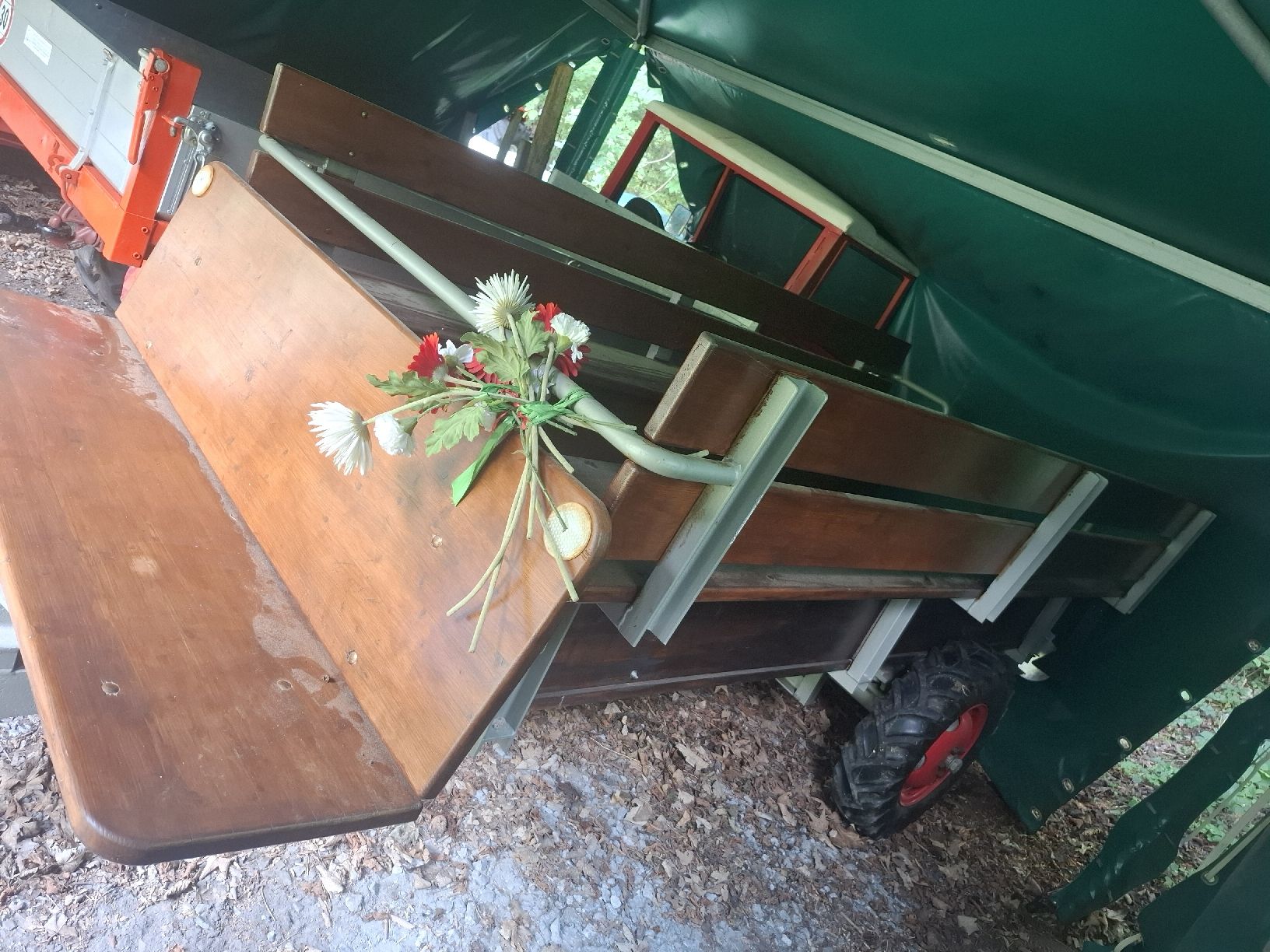 Bucher Tracteurs: Bucher kt 10 Festwagen 4x4  – D'occasion à Zweisimmen par hei_m6ws 7