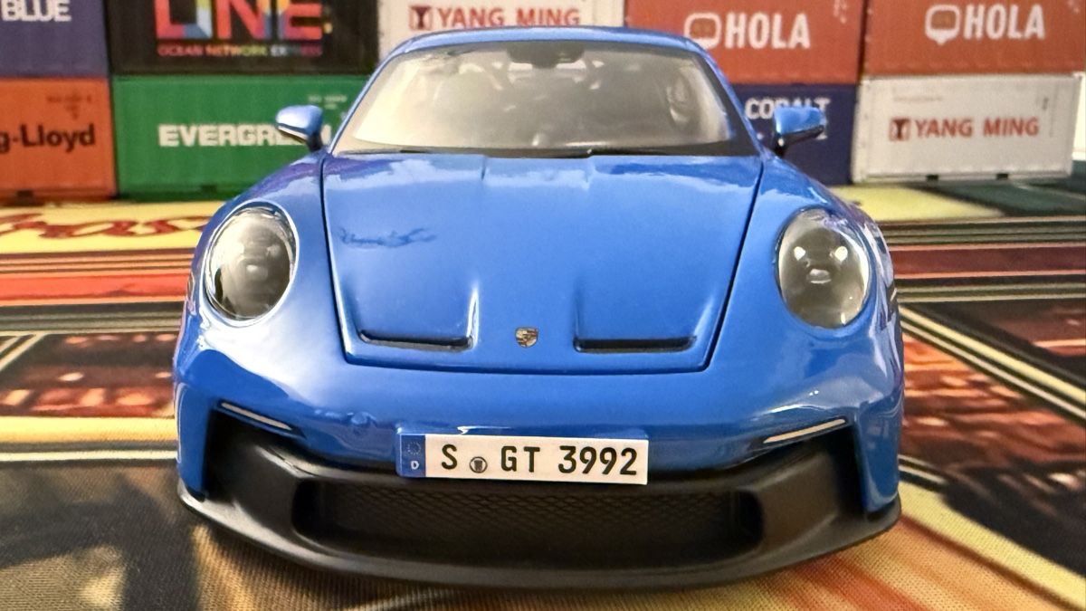 Porsche Modellini d'auto: Porsche 911 GT3 blau  1:18 – Nuovo e nell'imballaggio originale da Basel venduto da Zomeg 4