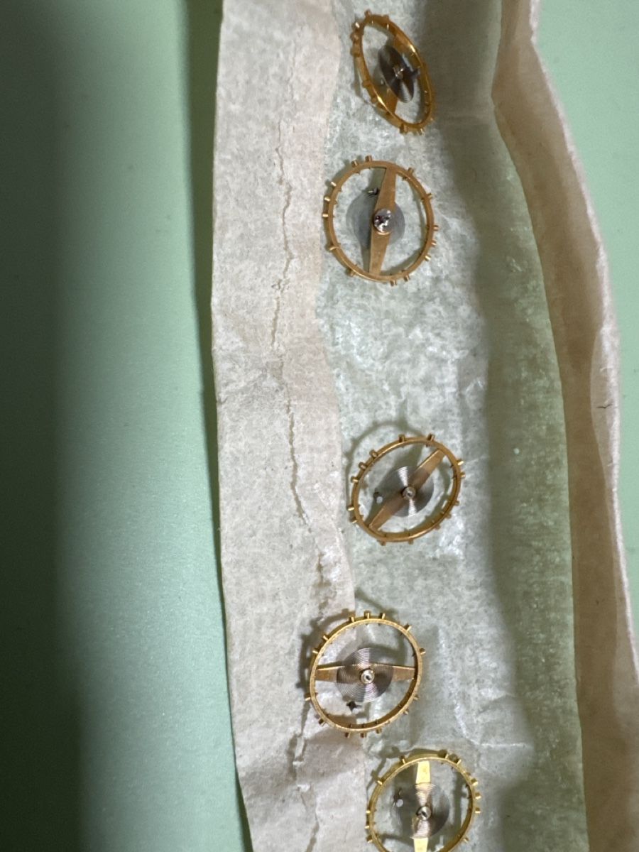 Eta Orologi: Balanciers complets ETA – Nuovo e nell'imballaggio originale da La Chaux-de-Fonds venduto da lida2005 2