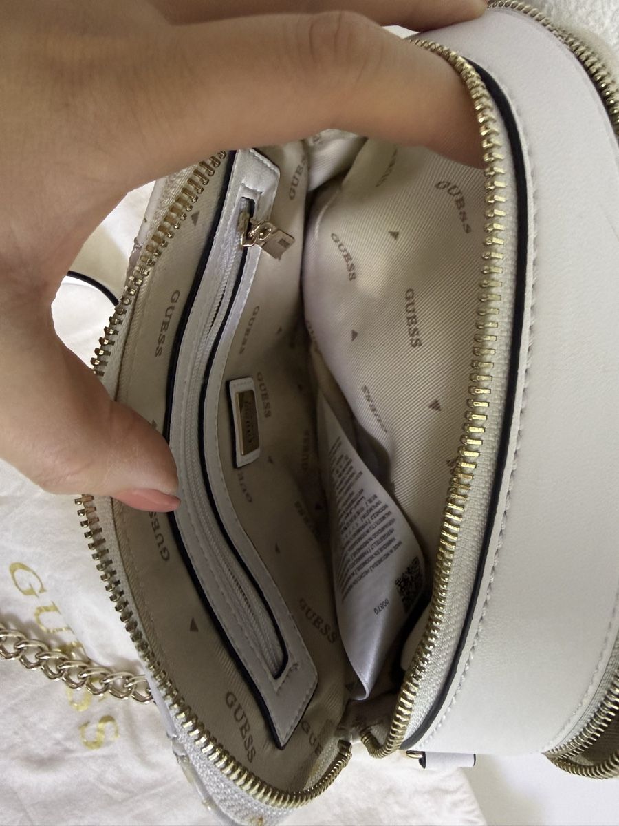 Sacs femmes: Guess Tasche – Neuf (Voir description) à Gossau SG par cuk_fyc6 3