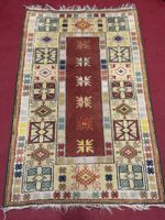 Teppich Massen 145 x 95 cm