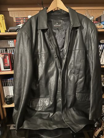 Veste en cuir Suvari noire – Élégance intemporelle