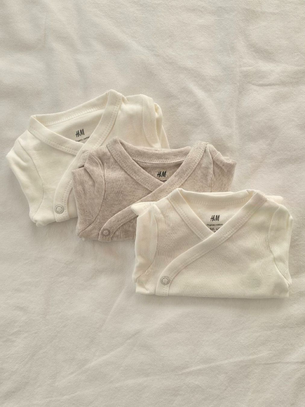 H&M Biancheria intima: Baby Body Set Neu – Nuovo e nell'imballaggio originale da Alpthal venduto da M.J.A.