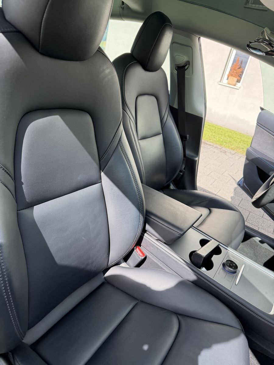 Tesla Autos: Tesla Model 3 Performance Stealth Refresh Heatpump 2021 – Gebraucht aus Rolle von viceroy 9