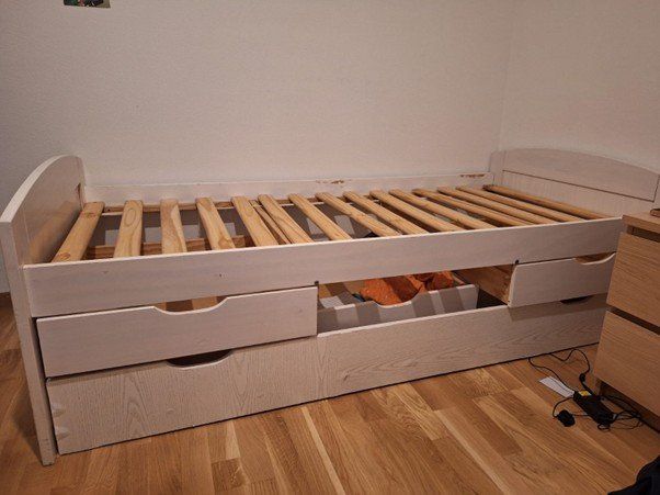 Letti: Kinder-/Einzelbett mit Schubladen – Usato da Zürich venduto da alvfer 1
