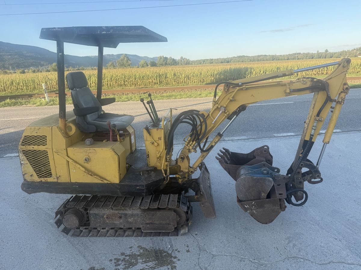 Komatsu Escavatori: Bagger Komatzu Pc 05 – Usato da Niederbipp venduto da baggerch