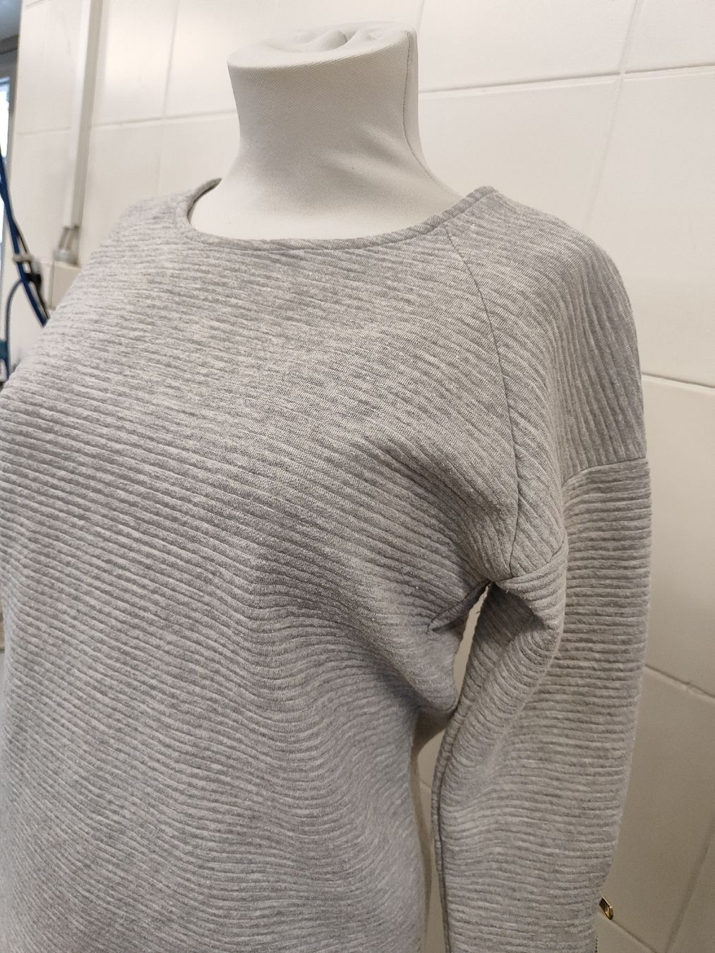 Tommy Hilfiger Vestiti: Hilfiger Damen Kleid  – Usato da Langnau am Albis venduto da Judithsebi