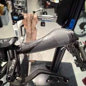 Flyer Velos: Flyer GOTOUR 4 – Gebraucht aus Rapperswil SG von stromvelo 3