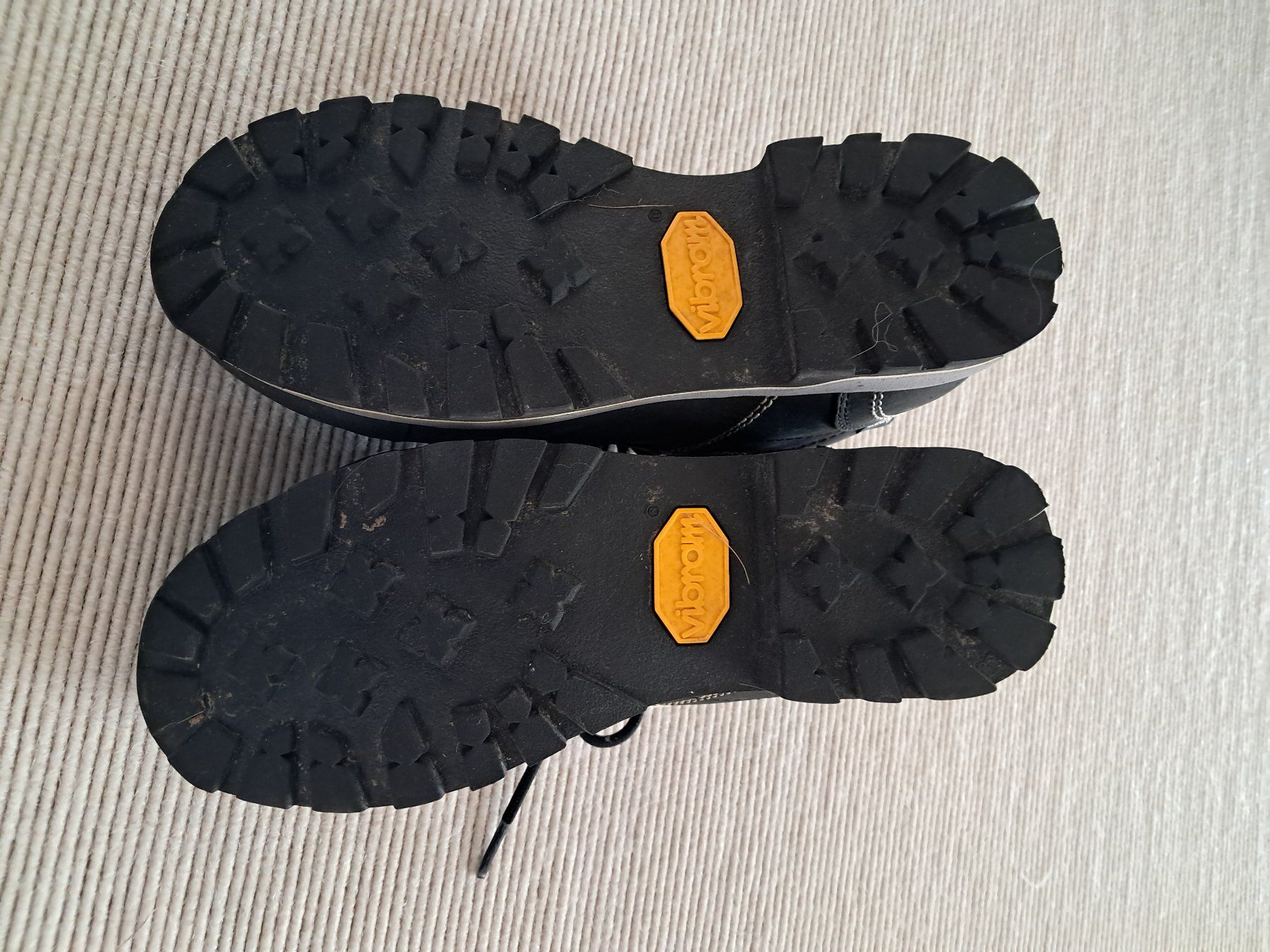 Dolomite Herrenschuhe: Dolomite Treckingschuhe – Gebraucht aus Trogen von Butzvomstutz 1
