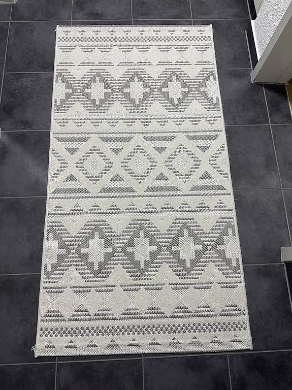 Tappeti: Teppich – Usato da Altstätten SG venduto da loni08
