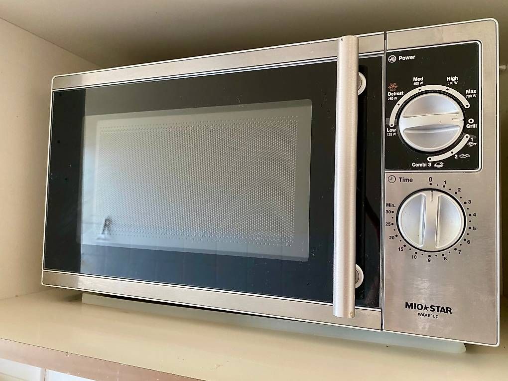 Elettrodomestici da cucina: Micro-ondes Miostar Wave 100, peu utilisé – Usato da Pully venduto da K_Kuhn
