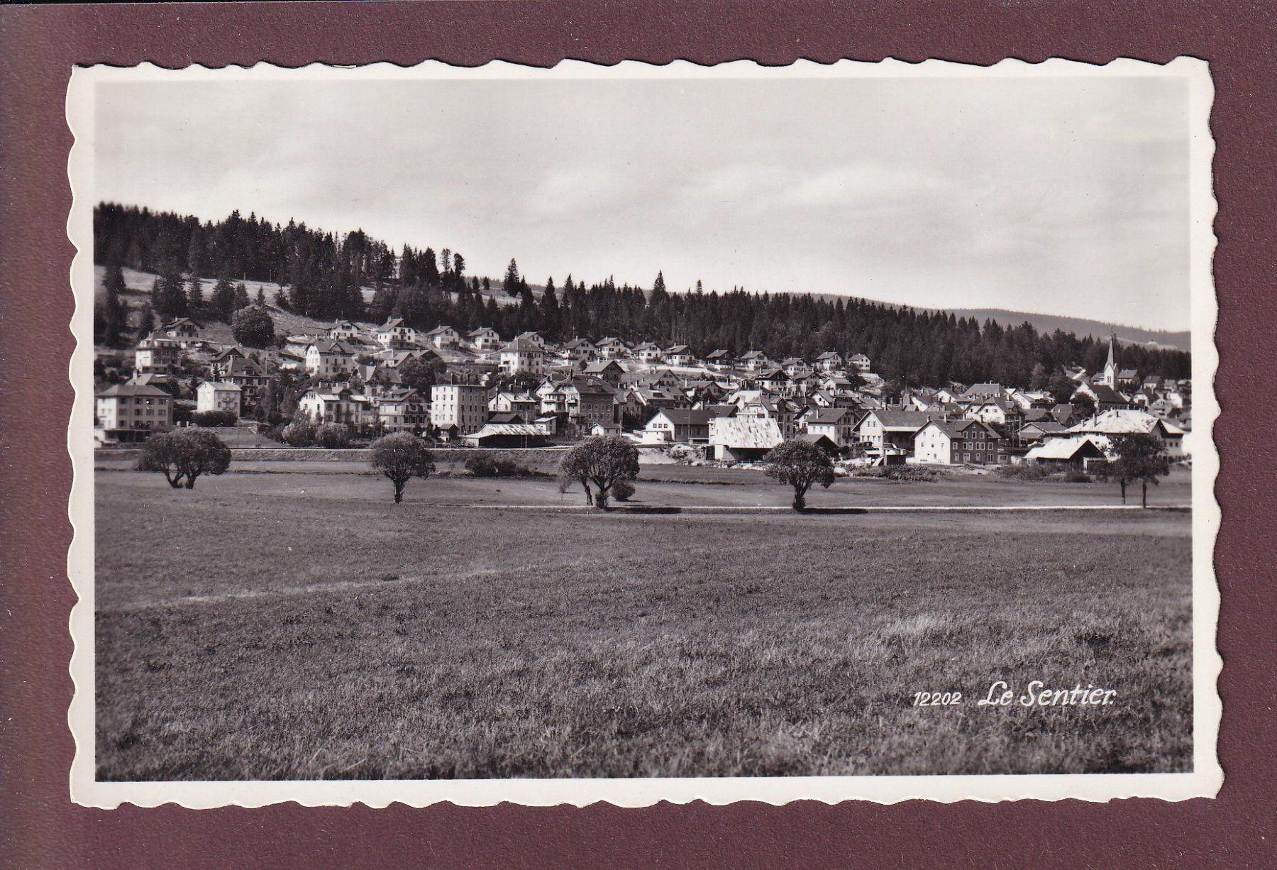 Cartoline postali: LE SENTIER – Usato da Pully venduto da nicecards