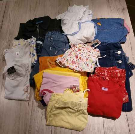 Grosses Kleiderpaket für Mädchen gr.92(1)