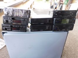 Autoradio mit CD, Kassetten CD-Wechsler usw. Youngtimer Zeit