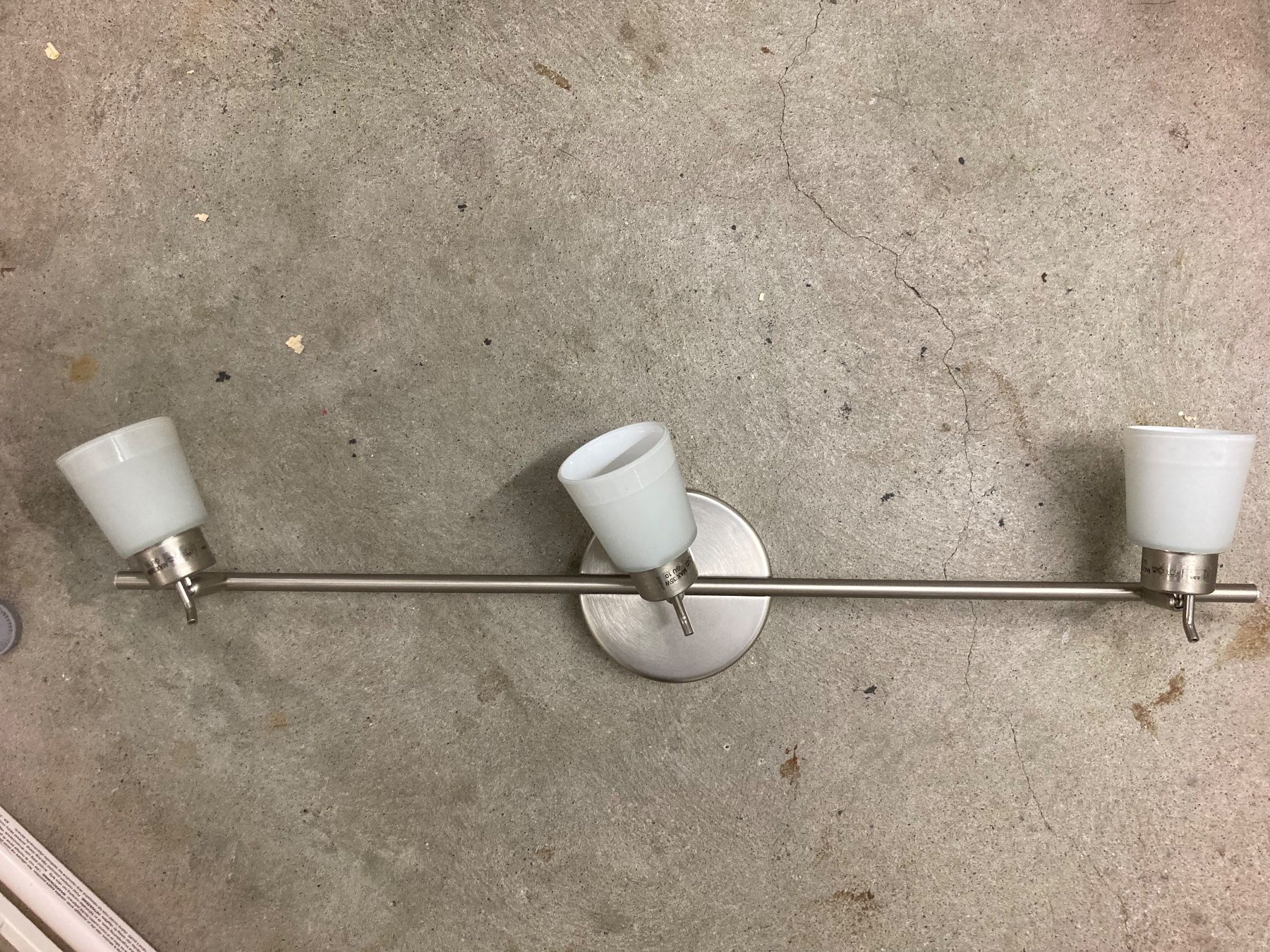 Kronleuchter & Deckenlampen: Deckenleuchte Metall 3 Spots – Gebraucht aus Bern von SiMaCa1