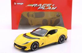 Ferrari 812 Competizione Year2021 yellow 1:18 Bburago NeuOVP