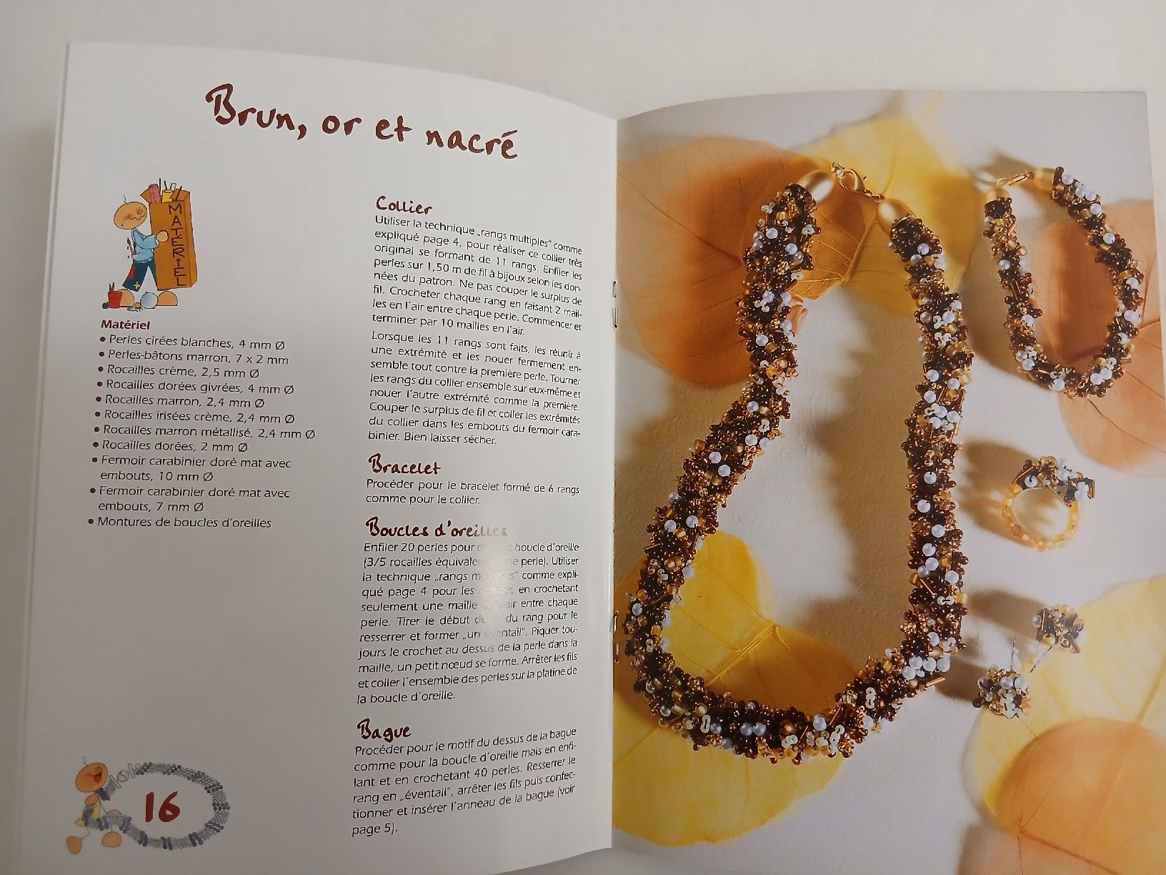 Libri: livre pour création de bijoux en perles – Nuovo (secondo la descrizione) da Biel/Bienne venduto da Monhub 1