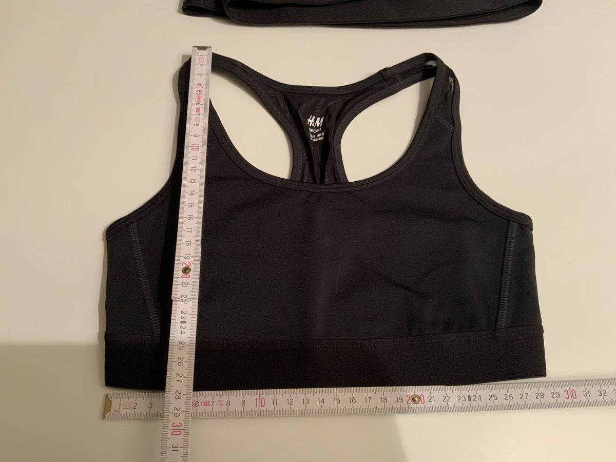 H&M Sonstige Unterwäsche: Sport-BHS, H&M, EUR S, 3x – Gebraucht aus Stäfa von sylla73 4