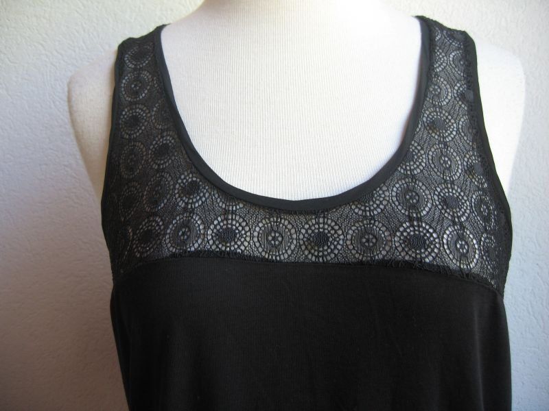 Sandro Top: Sandro beau top en taille 40CH! – Usato da Champlan venduto da baghera12 1