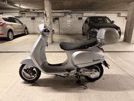 Vespa LX 125 – frisch ab MFK & Service – 16’858 km