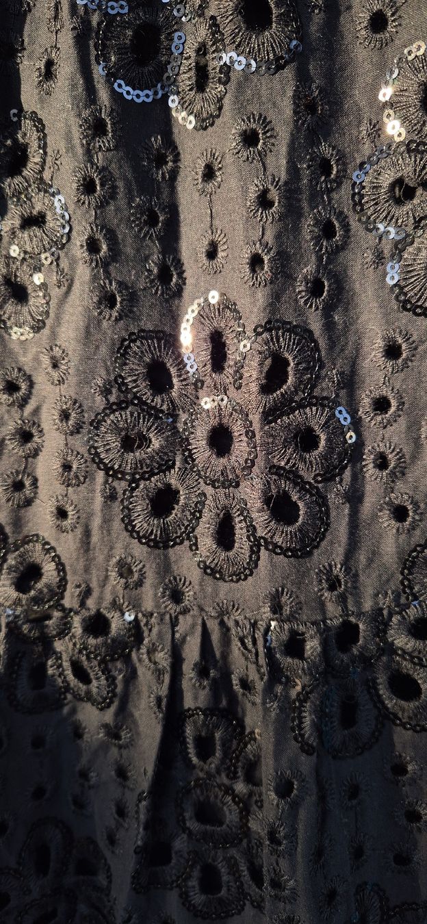Desigual Kleider: Desigual Robe d'été noire, brodée, taille S – Neu (gemäss Beschreibung) aus Vevey von sil_qz5h