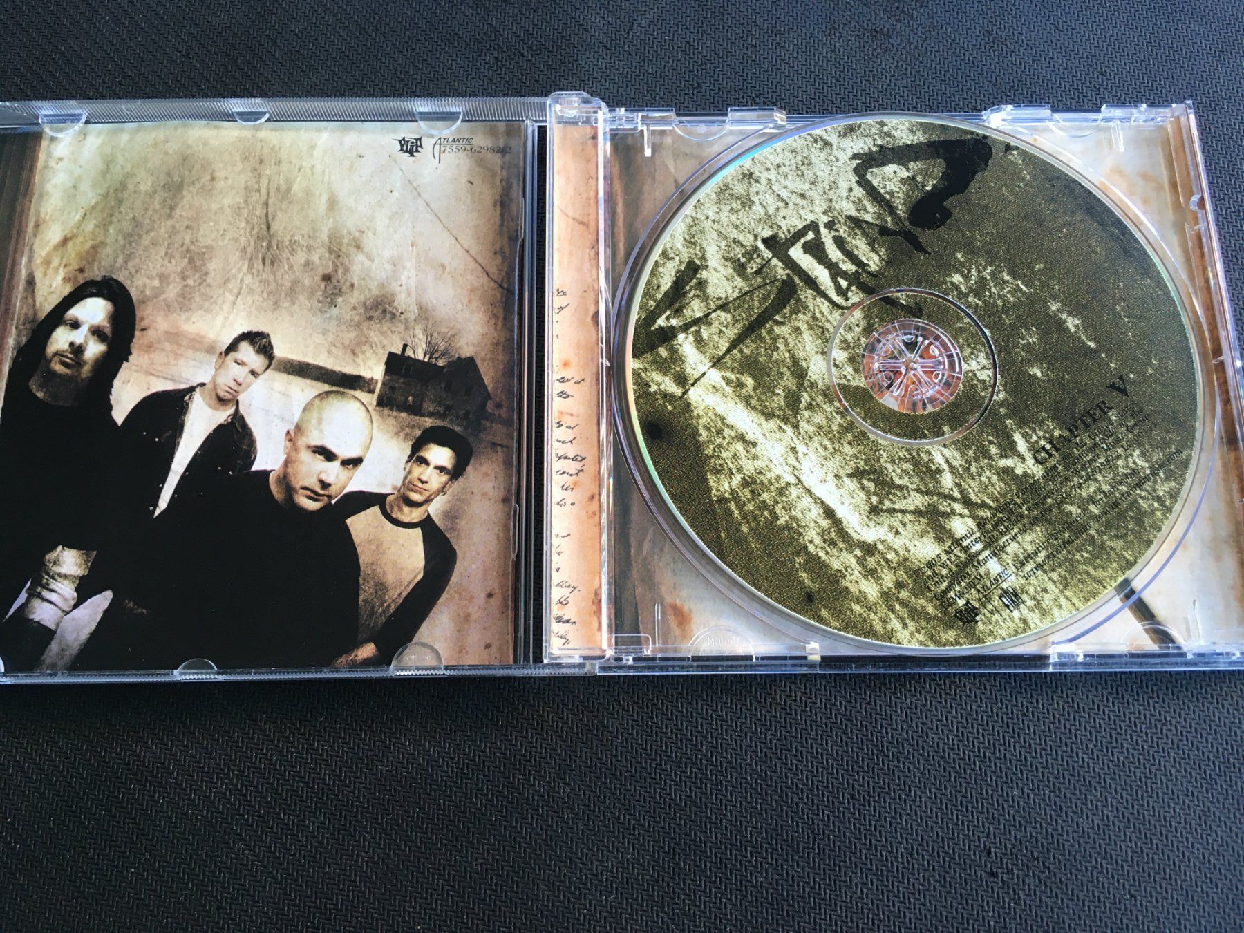 CDs: Staind - Chapter V -CD- – D'occasion à St.Gallen par MedienJoe 1