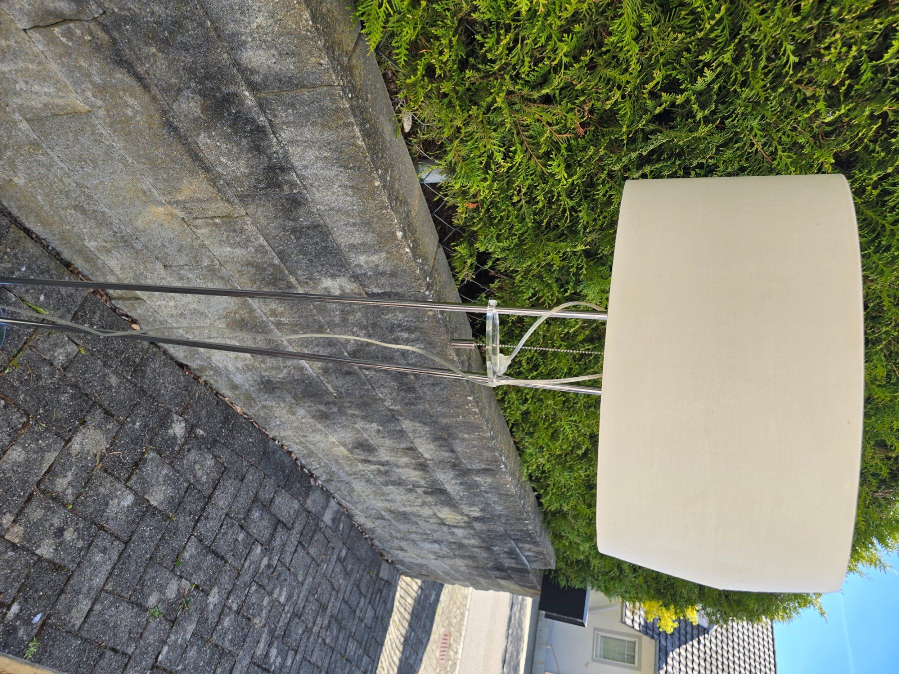 Lampade: Stehleuchte mit Schirm 2x – Usato da Oetwil an der Limmat venduto da NikolaC 2