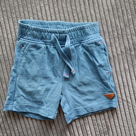 Shorts Grösse 68