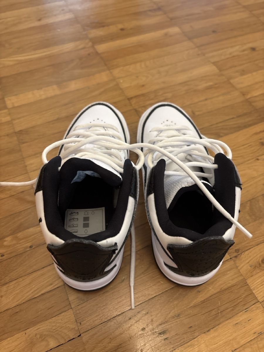 Jordan Schuhe für Jungen: Jordan Schuhe - Grösse 31 – Neu (gemäss Beschreibung) aus Buchs ZH von els_mgj9 2