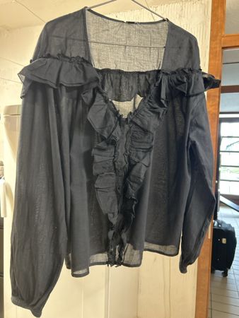 LIU.JO Milano Bluse mit Rüschen, Schwarz, Gr. 38/M