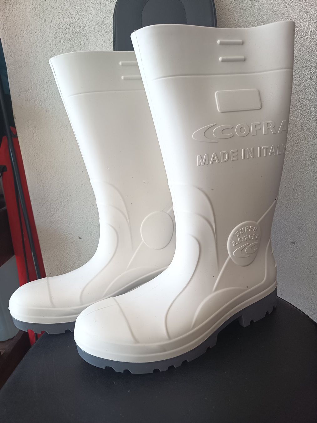 Scarpe da uomo: Gummistiefel S4 CI SRC weiss 47 – Nuovo e nell'imballaggio originale da Oberegg venduto da 19franzi94