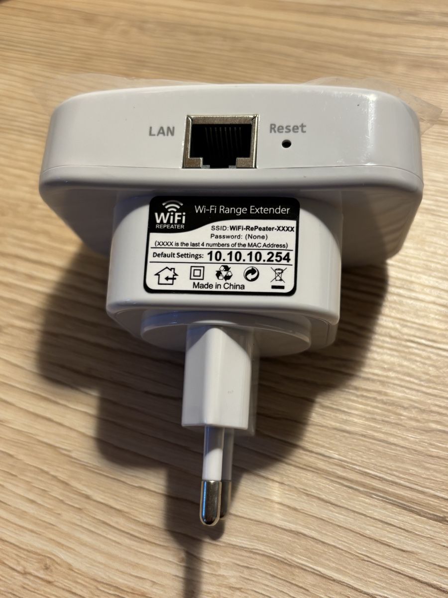 WiFi: Répéteur Wi-Fi FENVI 300Mbps – Nuovo e nell'imballaggio originale da Grône venduto da Phrs 1
