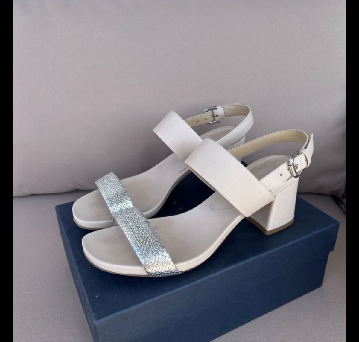 Robes: Party-Outfit Gr. 38 / Schuhe 39 – D'occasion à Arbon par b2a3r2barbara 3