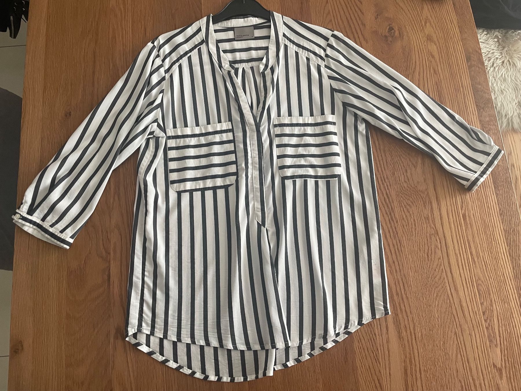 Vero Moda Camicette: Bluse von Vero Moda Grösse M – Nuovo (secondo la descrizione) da Dietfurt venduto da rosaliie