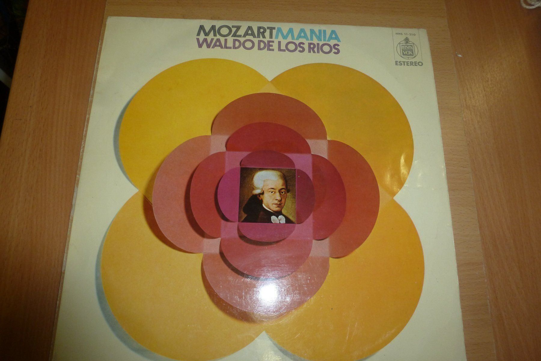 Schallplatten: WALDO DE LOS RIOS Mozartmania lp – Gebraucht aus Emmen von newcar4you