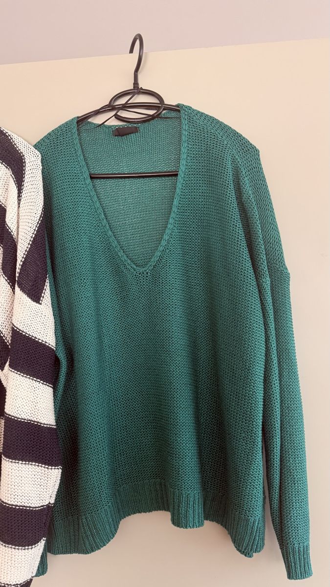 Lotti di vestiti: 2er-Set Strickpullover M/L– gestreift und grün – Usato da Winterthur venduto da -BeHappy24- 6
