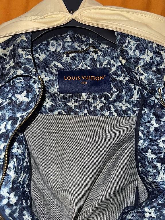 Cappotti: Louis Vuitton Manteau Jeans – Usato da Genève venduto da gae_5vrx 2