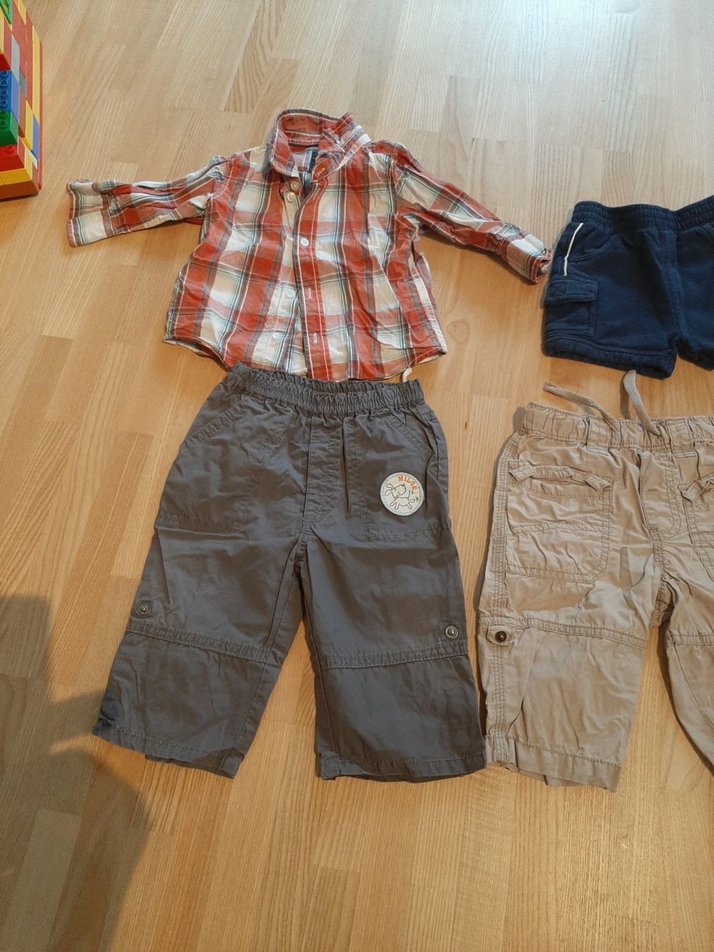 H&M Lotti & Set di vestiti: Praktisches Kleiderpaket Gr. 68 – Usato da St.Gallen venduto da sim_2thg 4