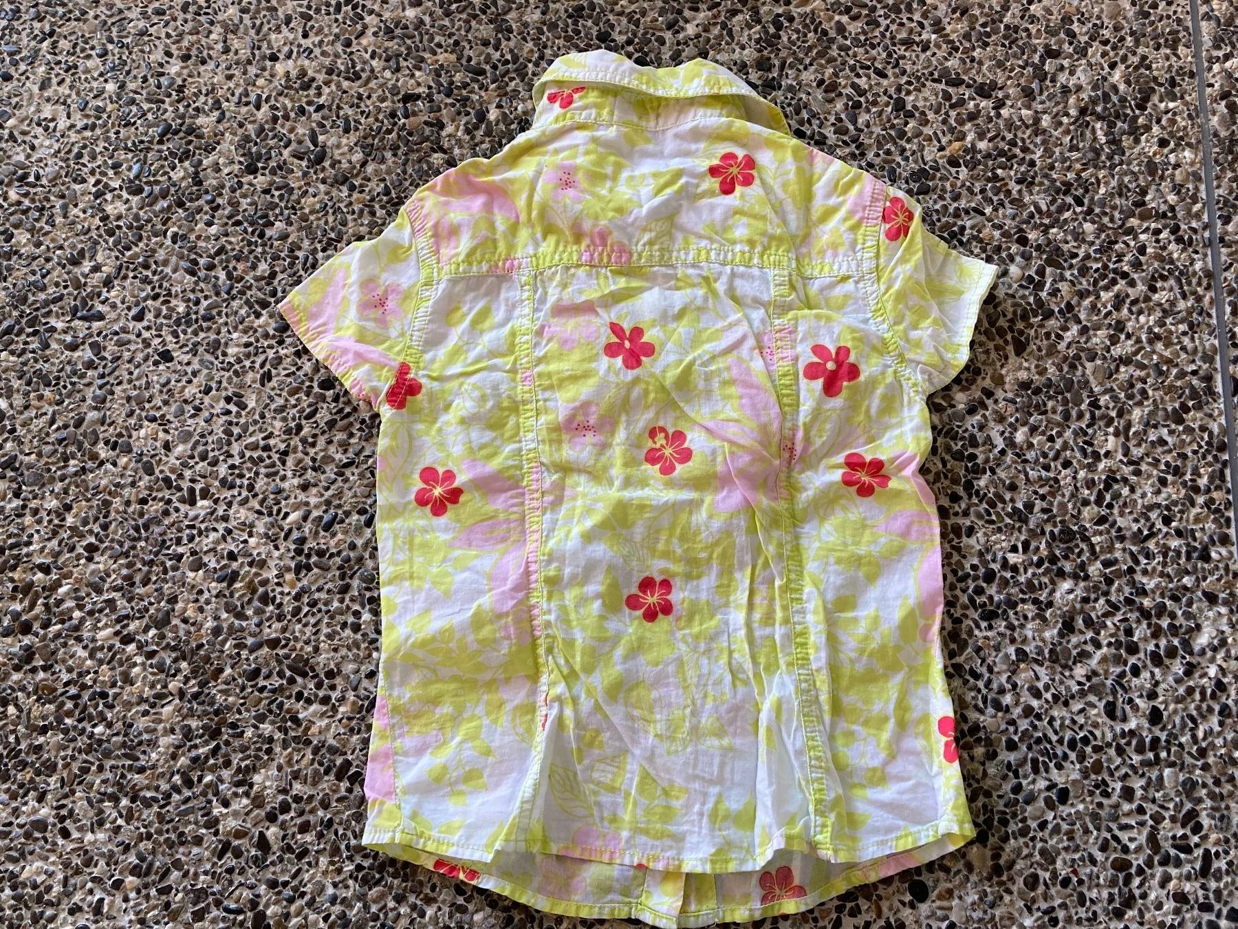 S.Oliver Camicette, T-shirt & Top: Bluse von S. Oliver, Gr. 128 – Usato da Aetingen venduto da Nadinsky 2