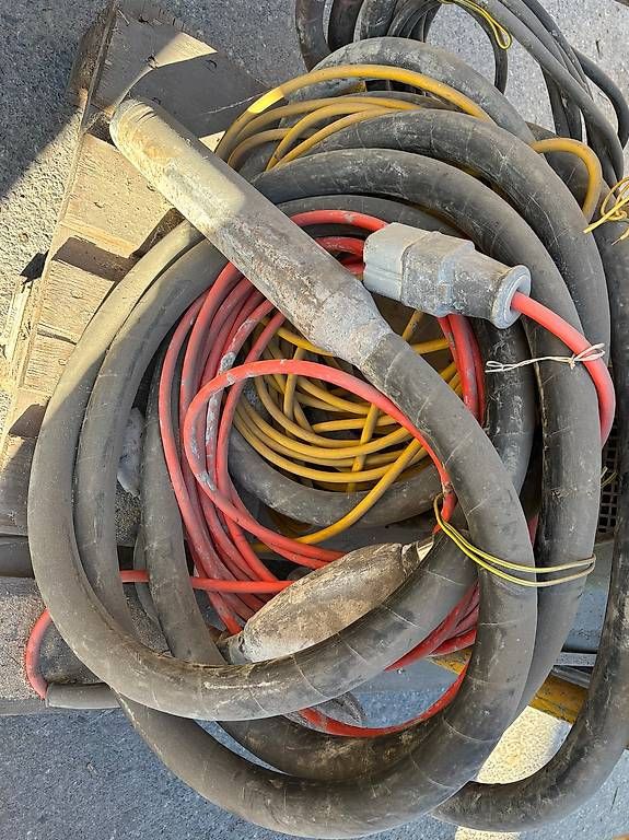 Toutes les machines: Umformer Vibriernadel Betonvibriernadel – D'occasion à Kirchdorf AG par Heinz_Birchmeier 6