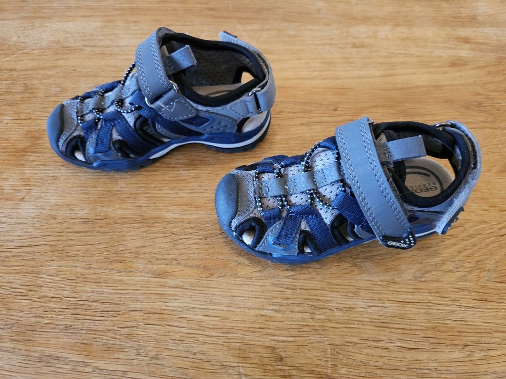 Geox Scarpe per ragazzi: Sandales GEOX respira garçon pointure 24 – Usato da Etoy venduto da az2011 2
