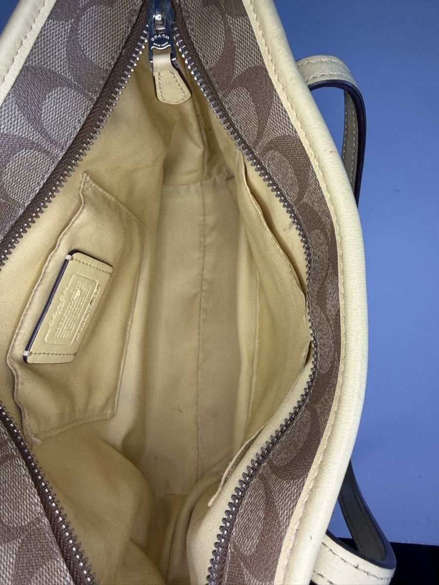 Coach Sacs femmes: Original Coach City Tote Handtasche – D'occasion à Vionnaz par b_f_d_r_g 4