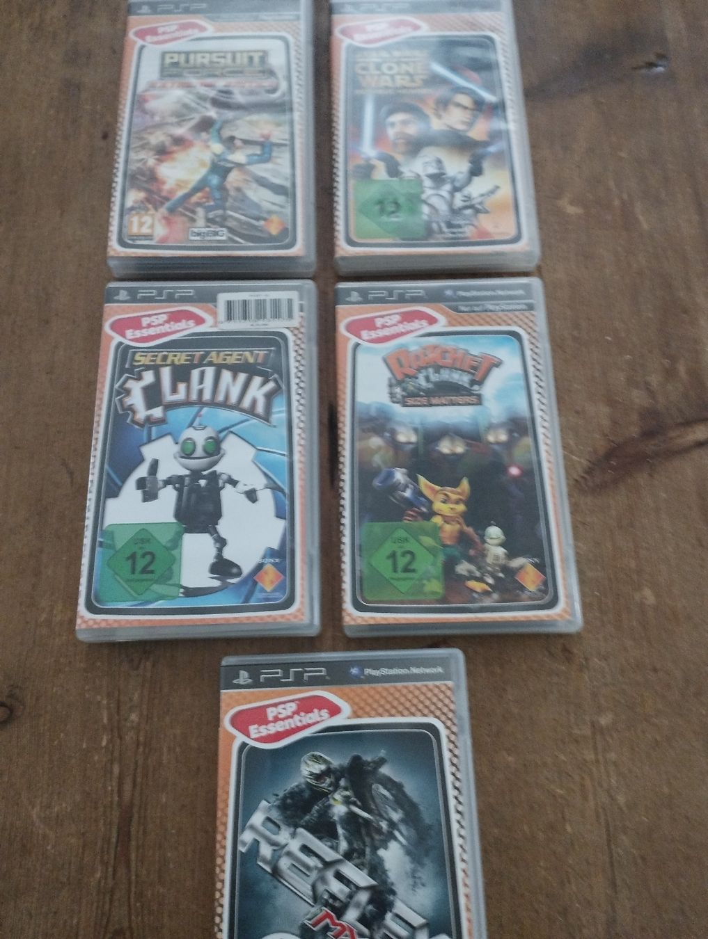 Giochi: PSP Spiele Sammlung – Nuovo (secondo la descrizione) da Hallwil venduto da cao_x7wb